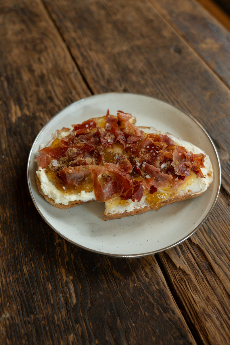 FIG + Prosciutto toast