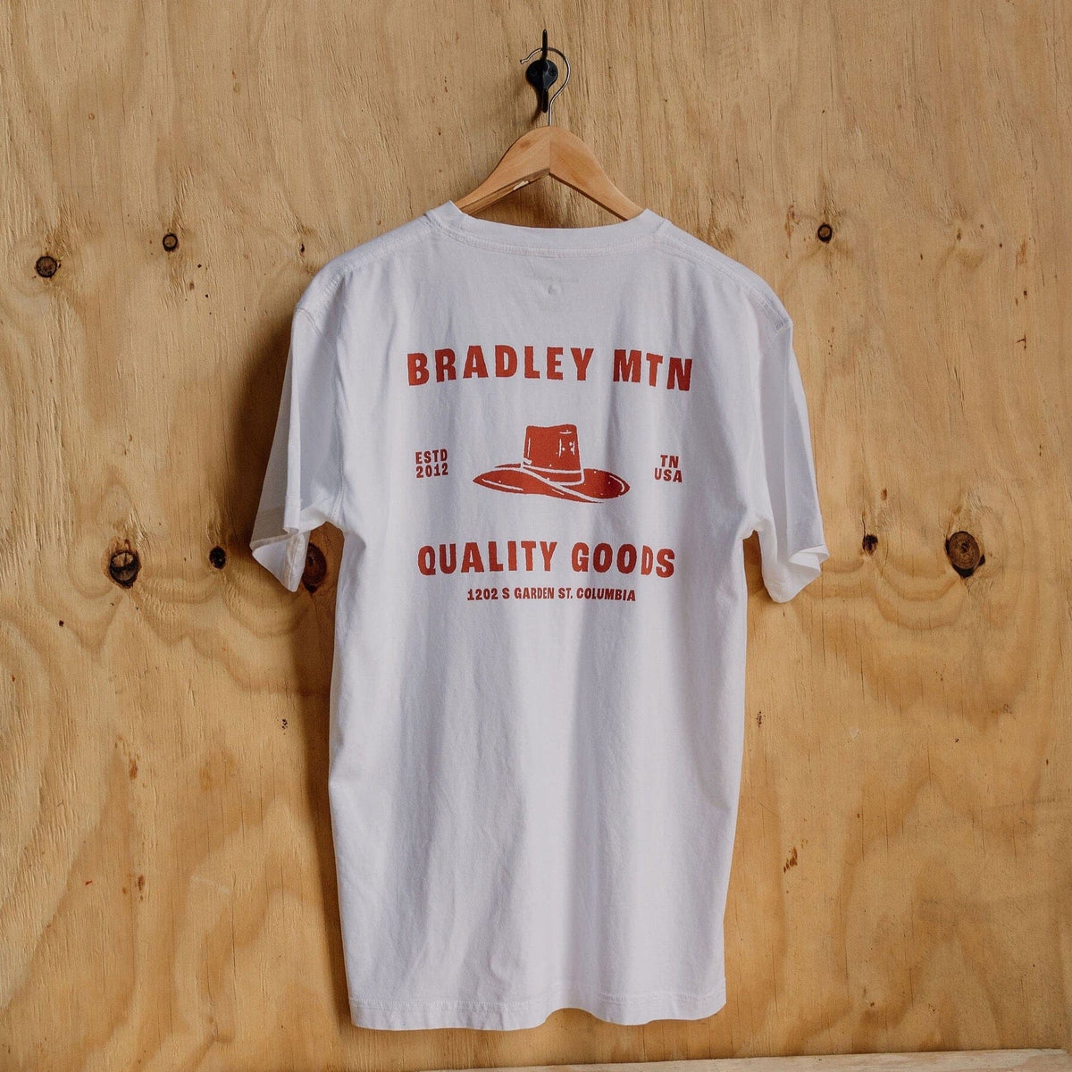 Cowboy Pocket Tee - White Bradley Mountain 