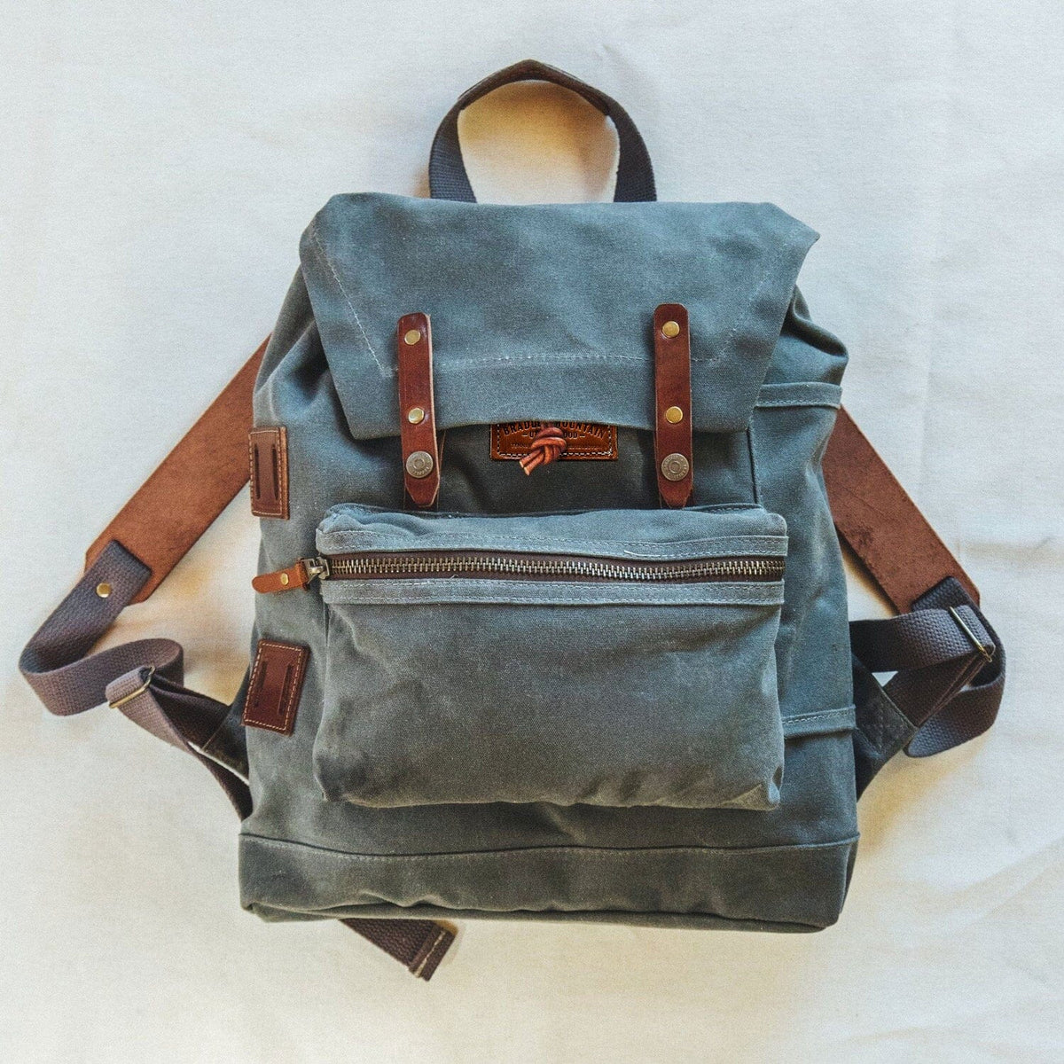Muir Pack - Charcoal Bag Bradley Mountain 