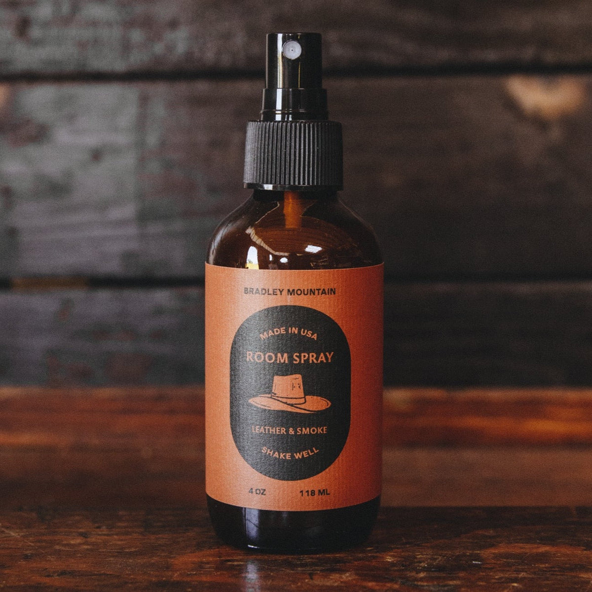 Leather & Smoke Room Spray Bradley Mountain 
